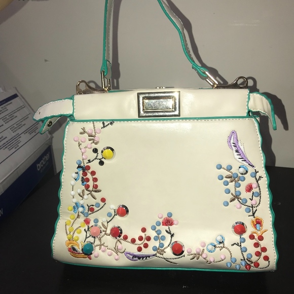 Handbags - Floral Bag